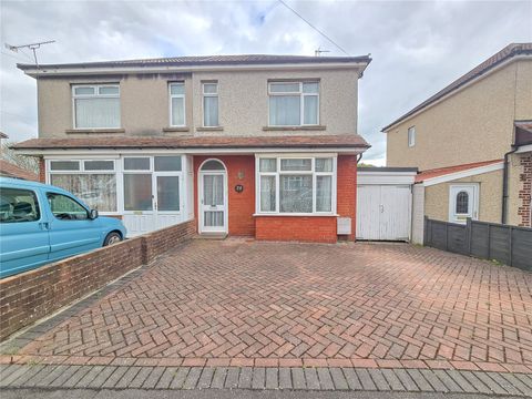Stradbrook Avenue, St George, Bristol BS5
