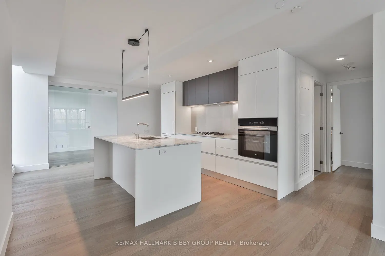 Additional image 2 of 1414 Bayview Avenue 310