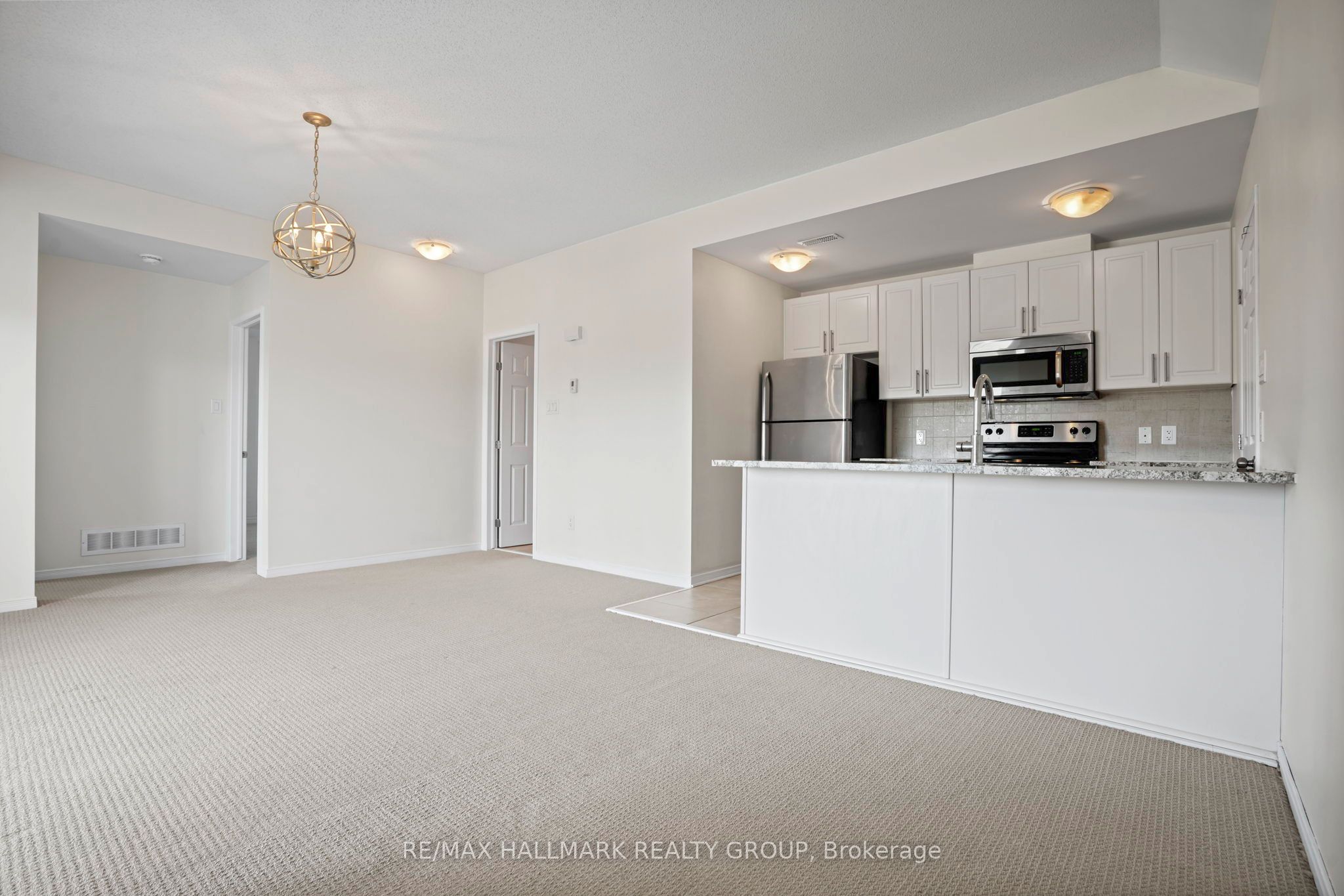 42 Sternes Private, Ottawa, ON, K4A 0X8 photo 3