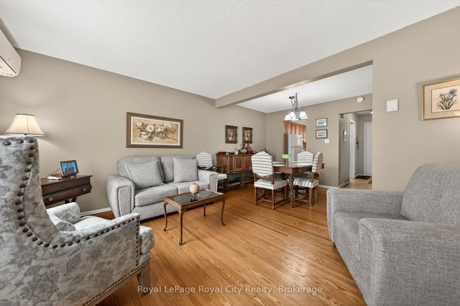 41 Rhonda Road 11 photo 4