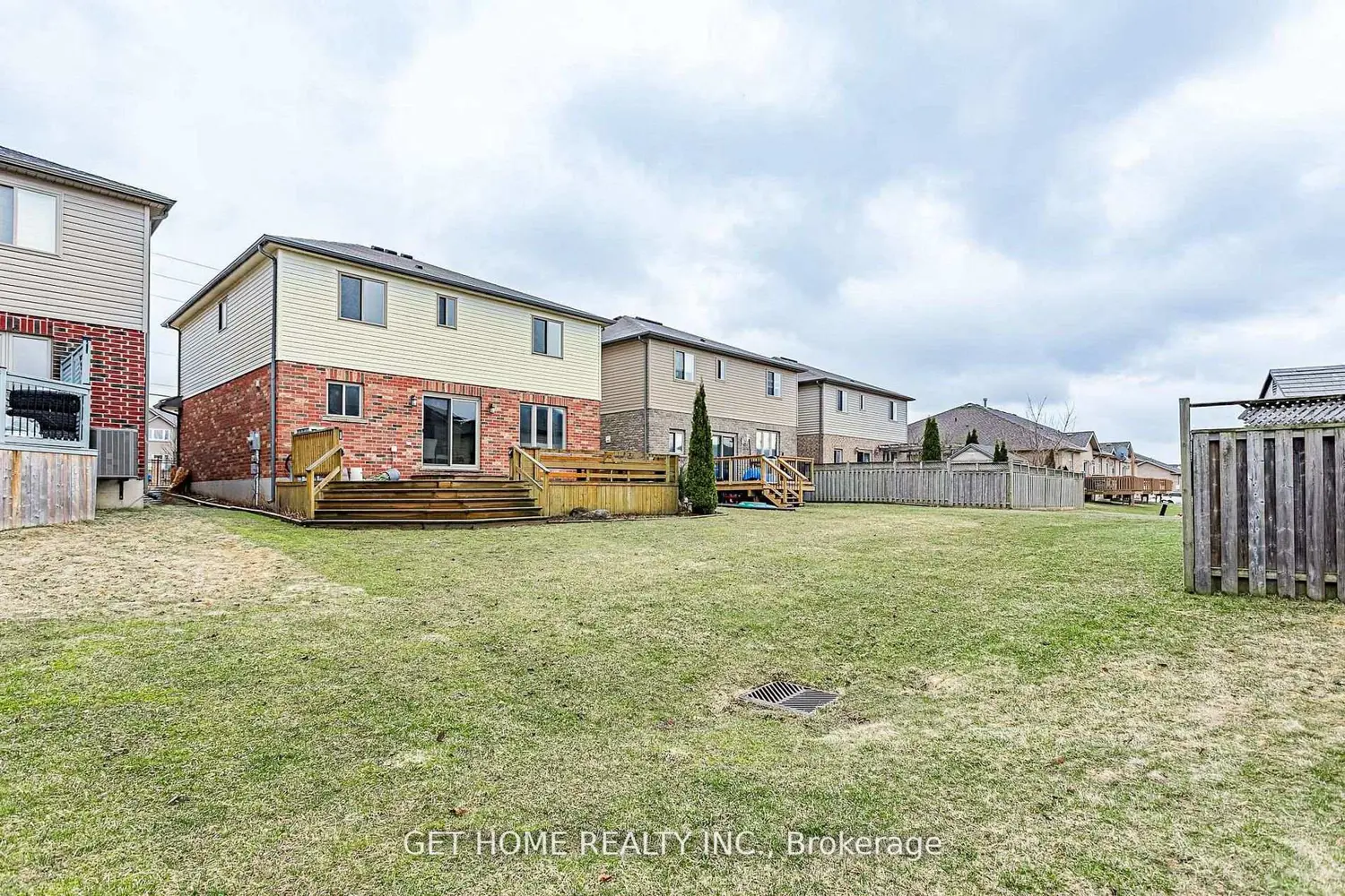 Additional image 16 of 70 Tanoak Drive 53