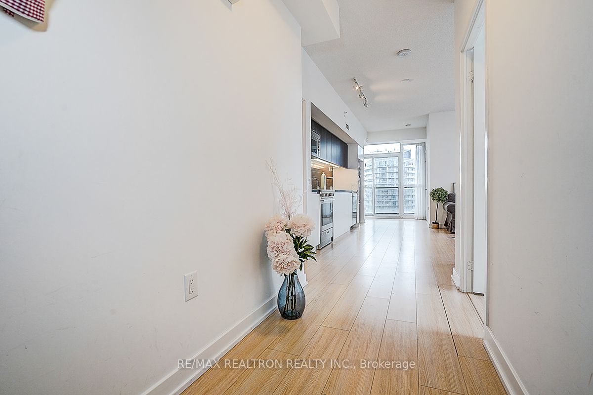 Additional image 4 of 2606-85 Queens Wharf Road, Toronto, ON, M5V 0J9