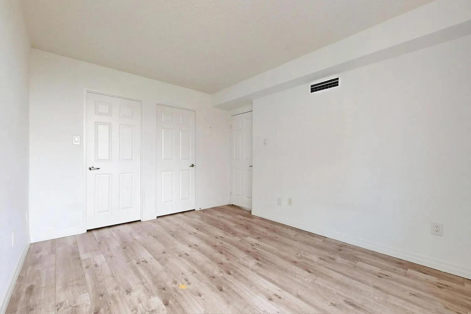 Additional image 7 of 265 Enfield Place 706