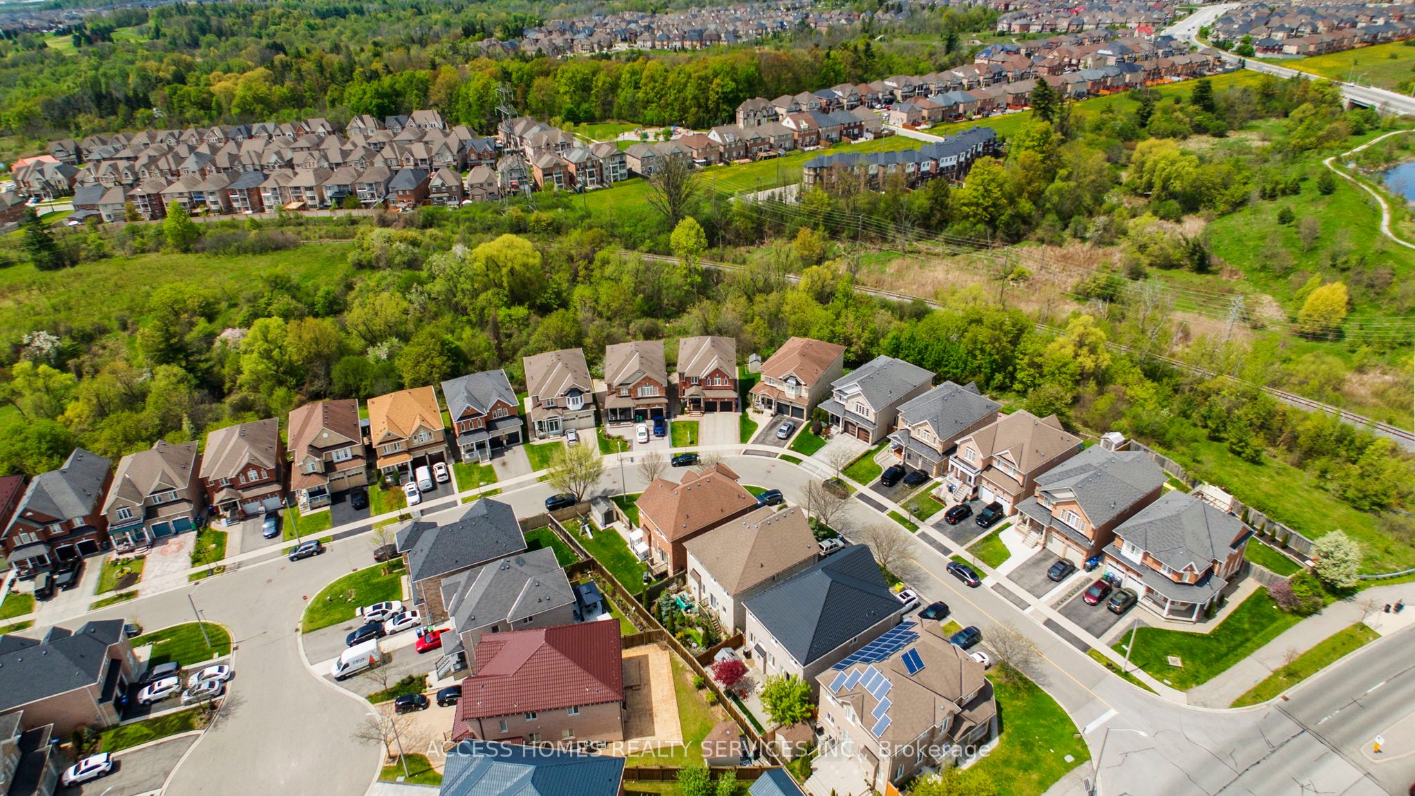 Additional image 4 of 14 Fahey Drive, Brampton, ON, L6Y 0N7