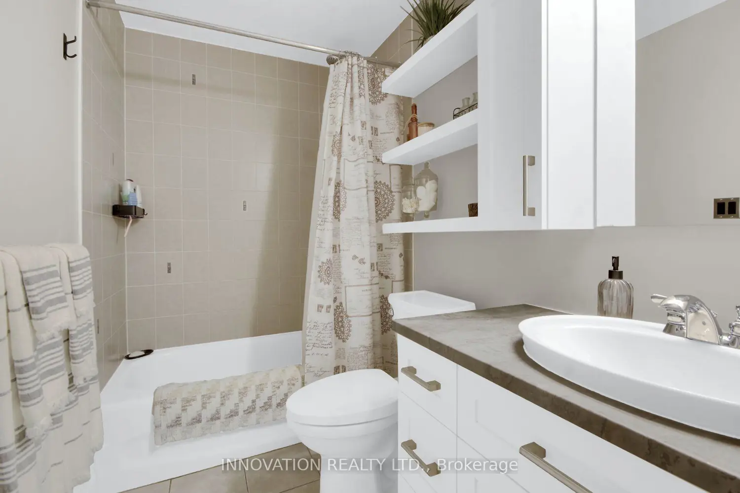 Additional image 15 of 457 Mcleod Street 104