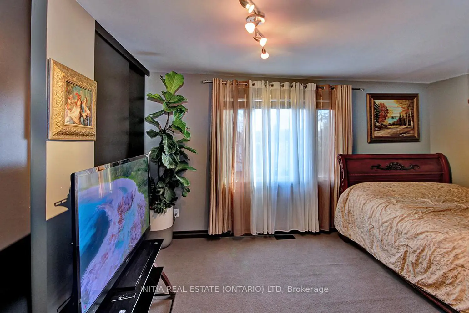 Additional image 4 of 754 Riverside Drive