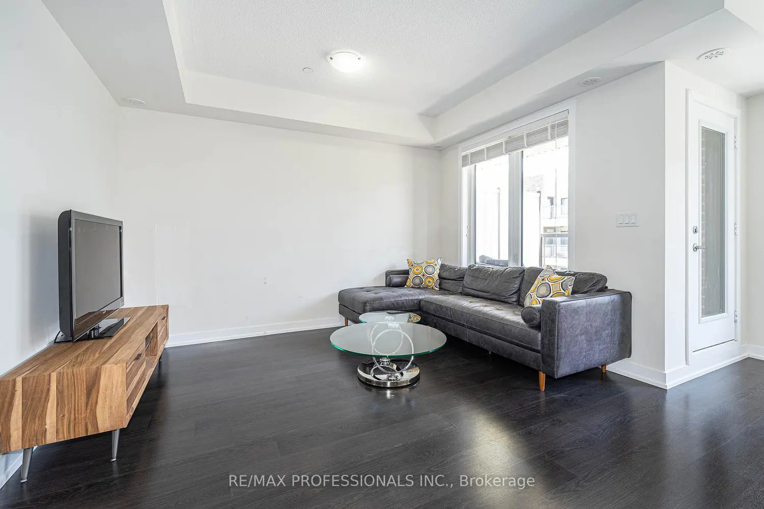 Additional image 5 of 6 Drummond Street 320