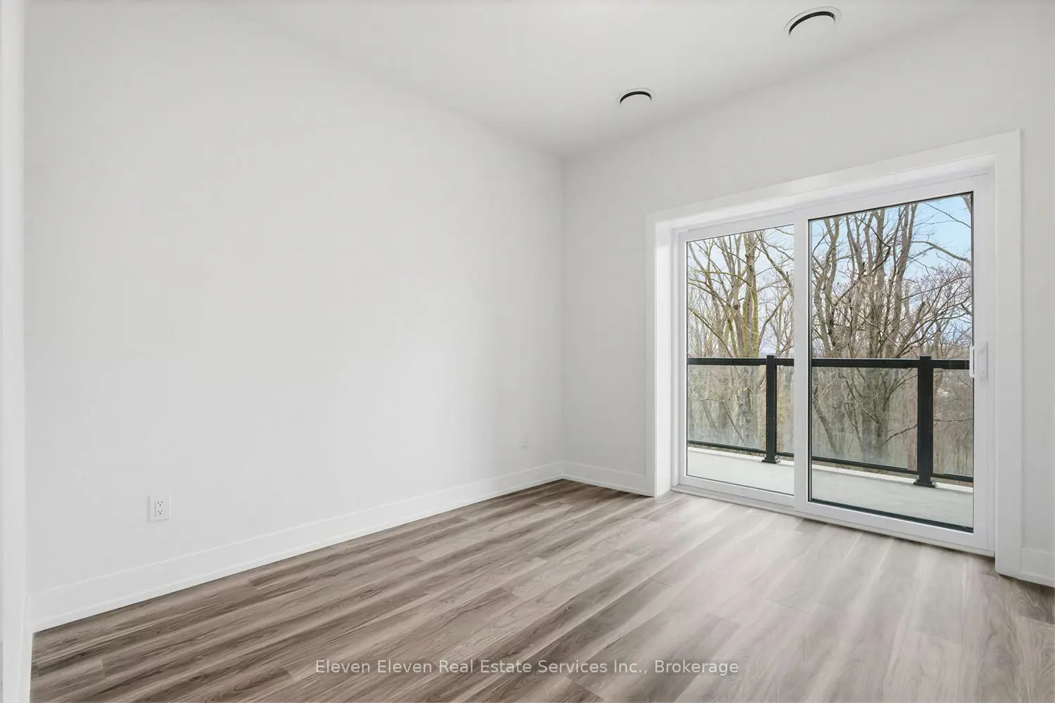 1100 Lackner Place 301 photo 5
