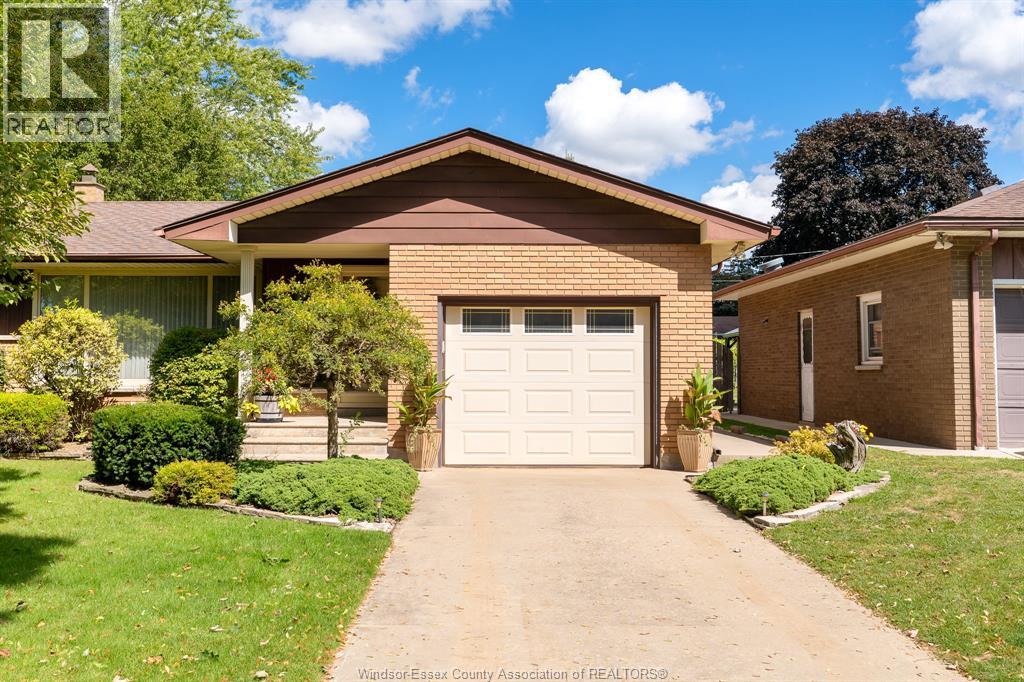 9 Audrey Street, Leamington, ON, N8H2K7