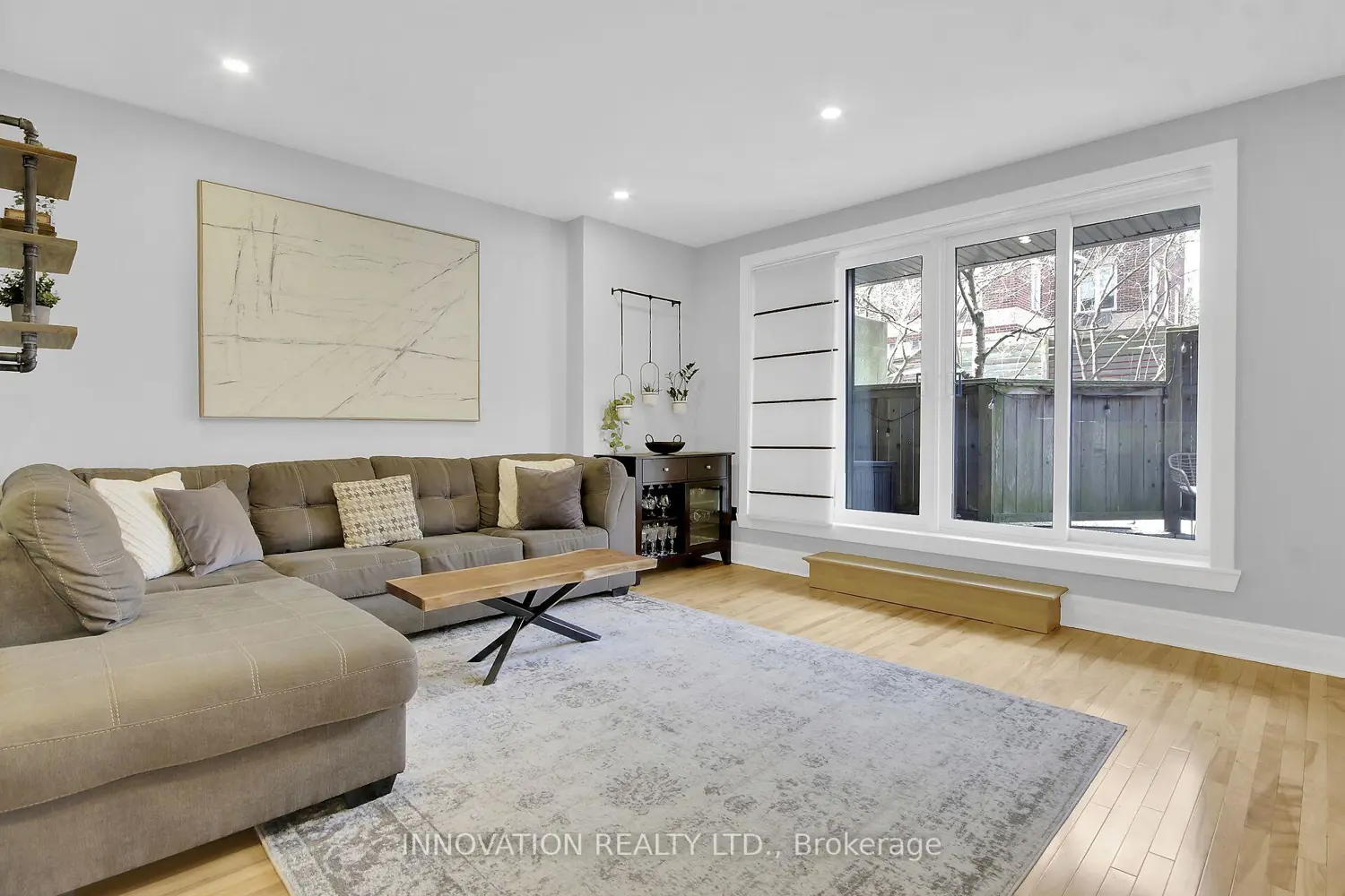 Additional image 4 of 457 Mcleod Street 104
