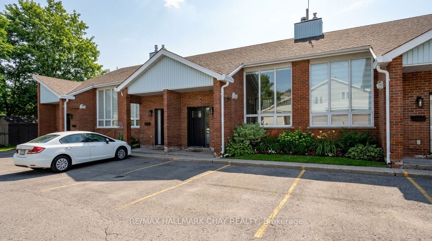 3-355 Blake Street, Barrie, ON, L4M 1L1