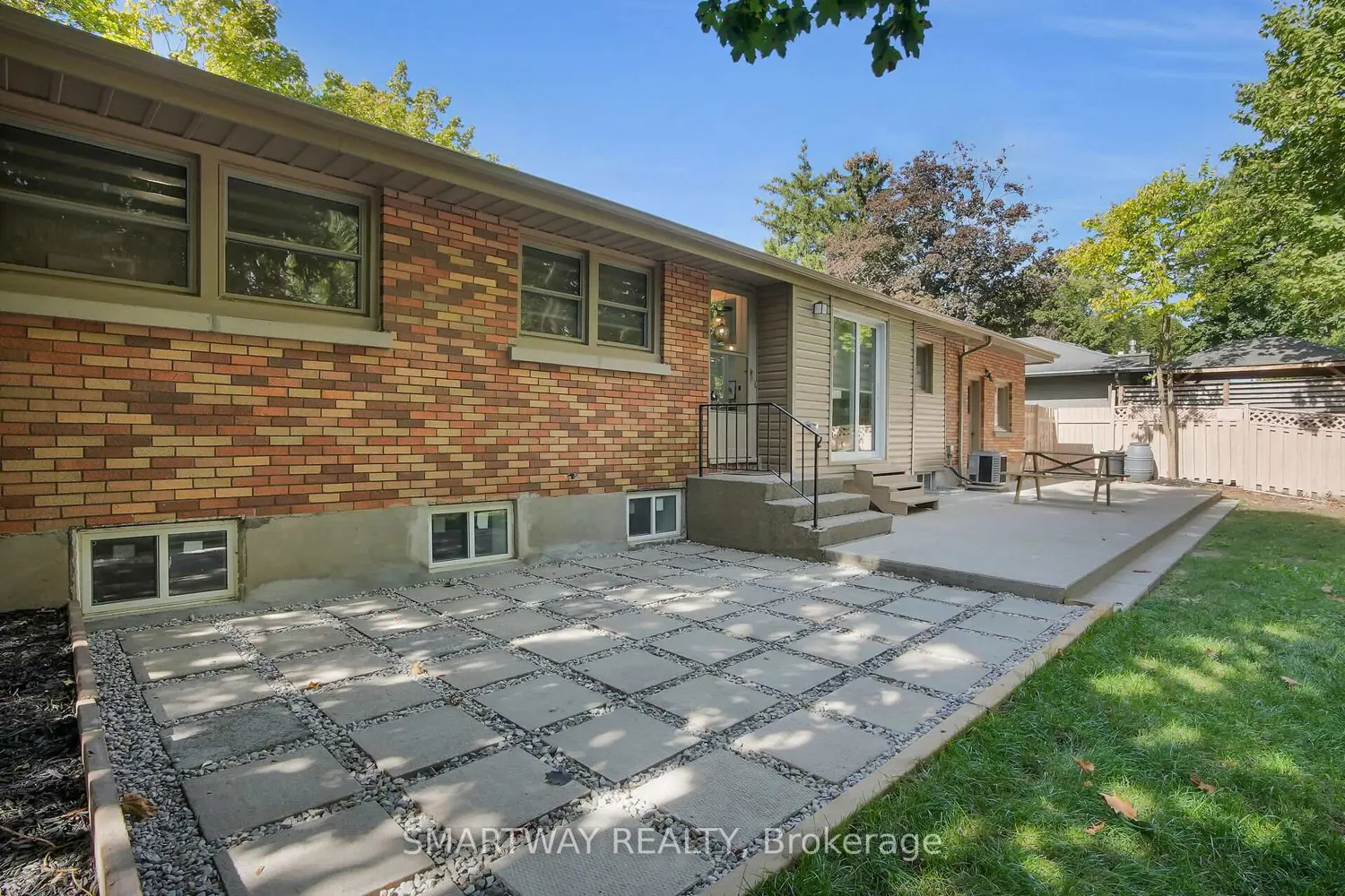 Additional image 17 of 633 Donegal Drive