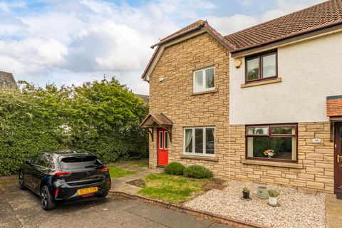 38 Gogarloch Syke, Edinburgh EH12