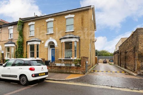 Goulton Road, Hackney Central E5