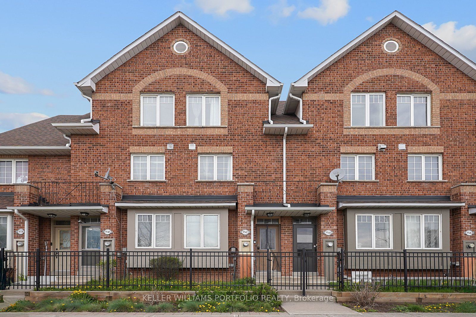 9542 Sheppard Avenue E, Toronto, ON, M1B 5Z4