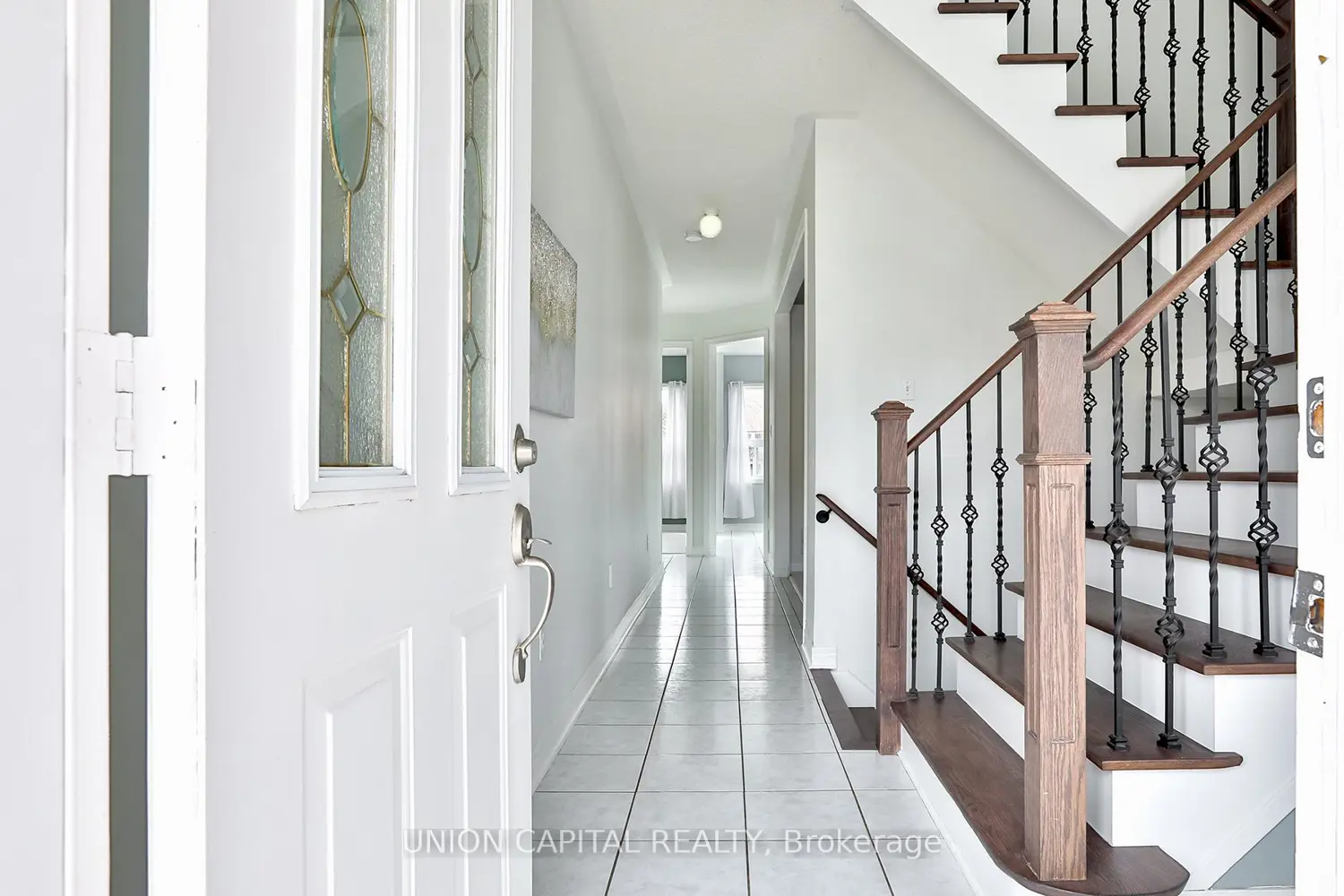 81 Ten Oaks Boulevard photo 2