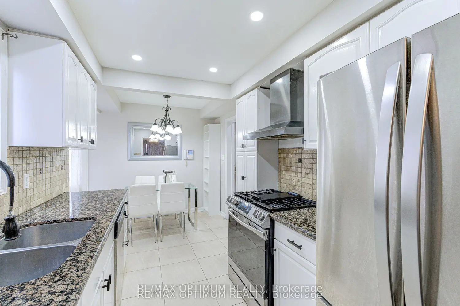 Additional image 9 of 15 Rosebud Avenue