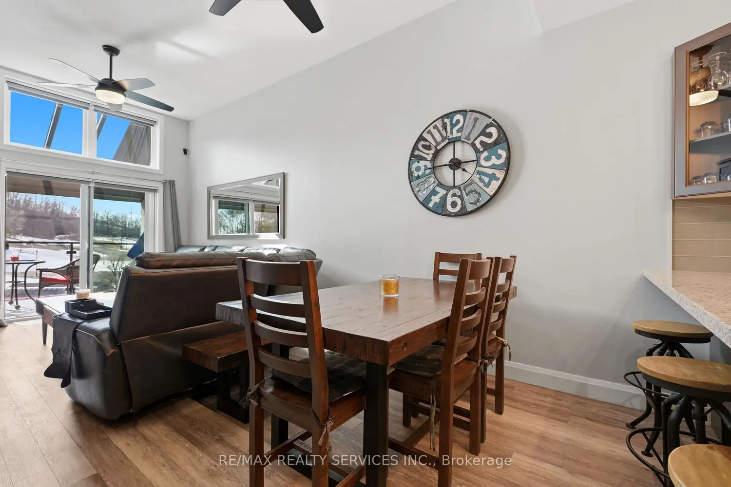 80 Horseshoe Boulevard 501 photo 4