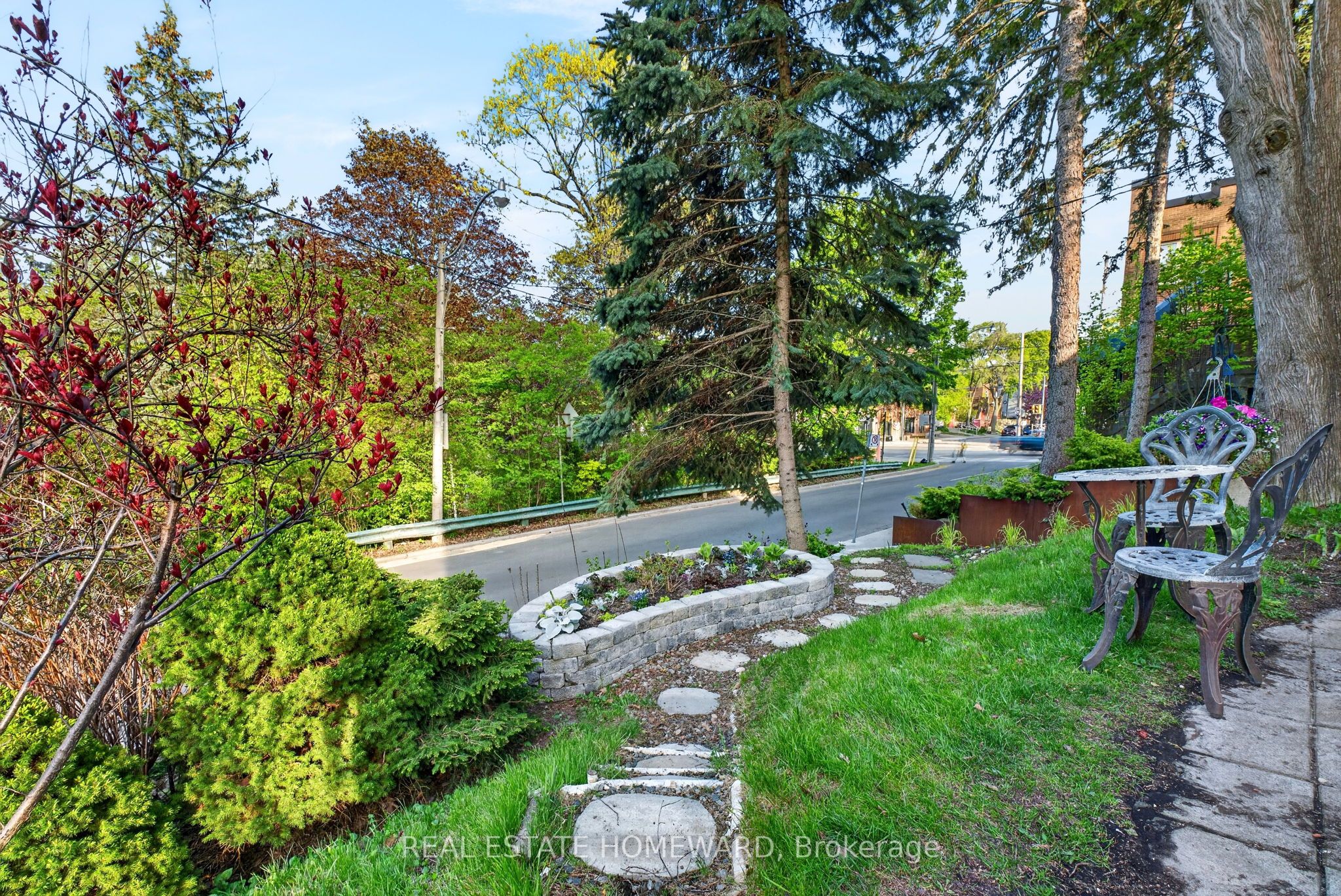 Additional image 5 of 128 Glen Manor Drive, Toronto, ON, M4E 2X6