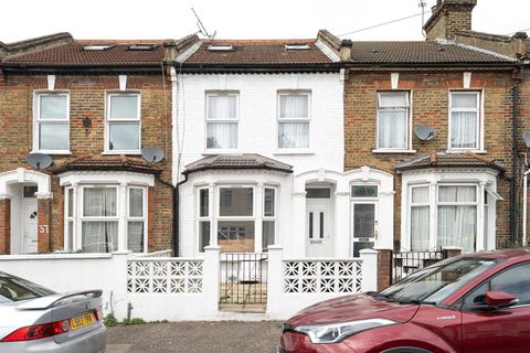 Etchingham Road, Stratford E15