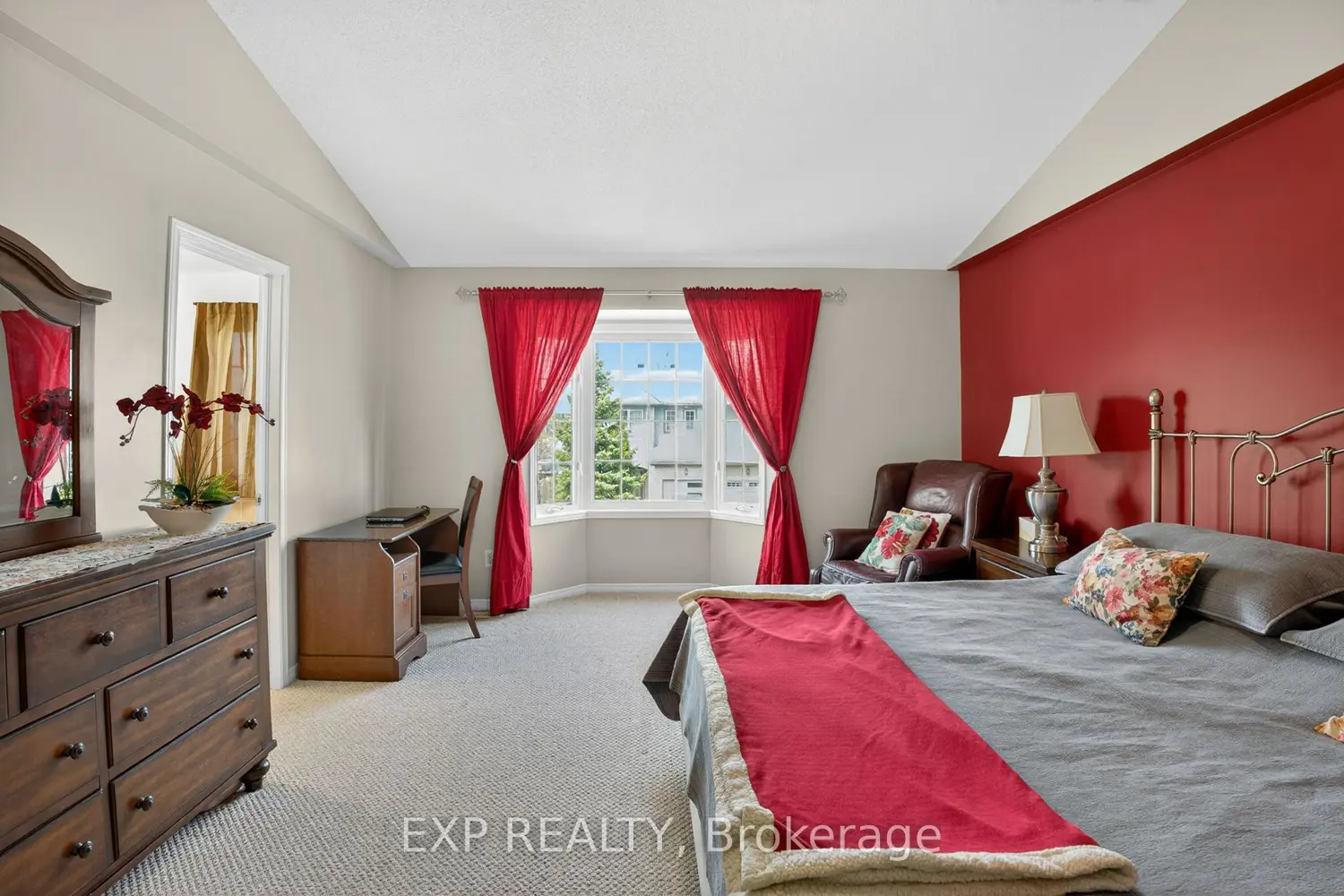 Additional image 6 of 301 Brigitta Street