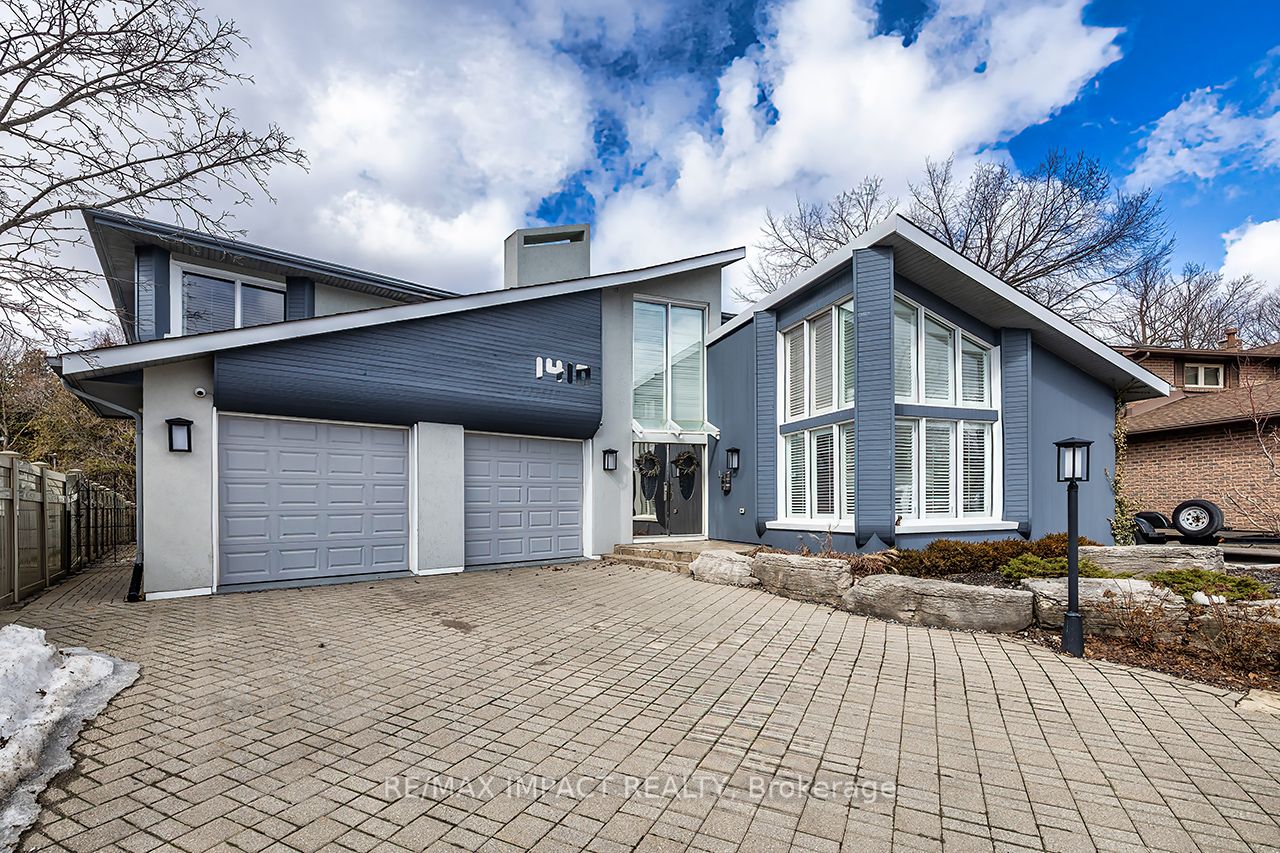 1410 Manitou Drive, Oshawa, ON, L1G 7P7