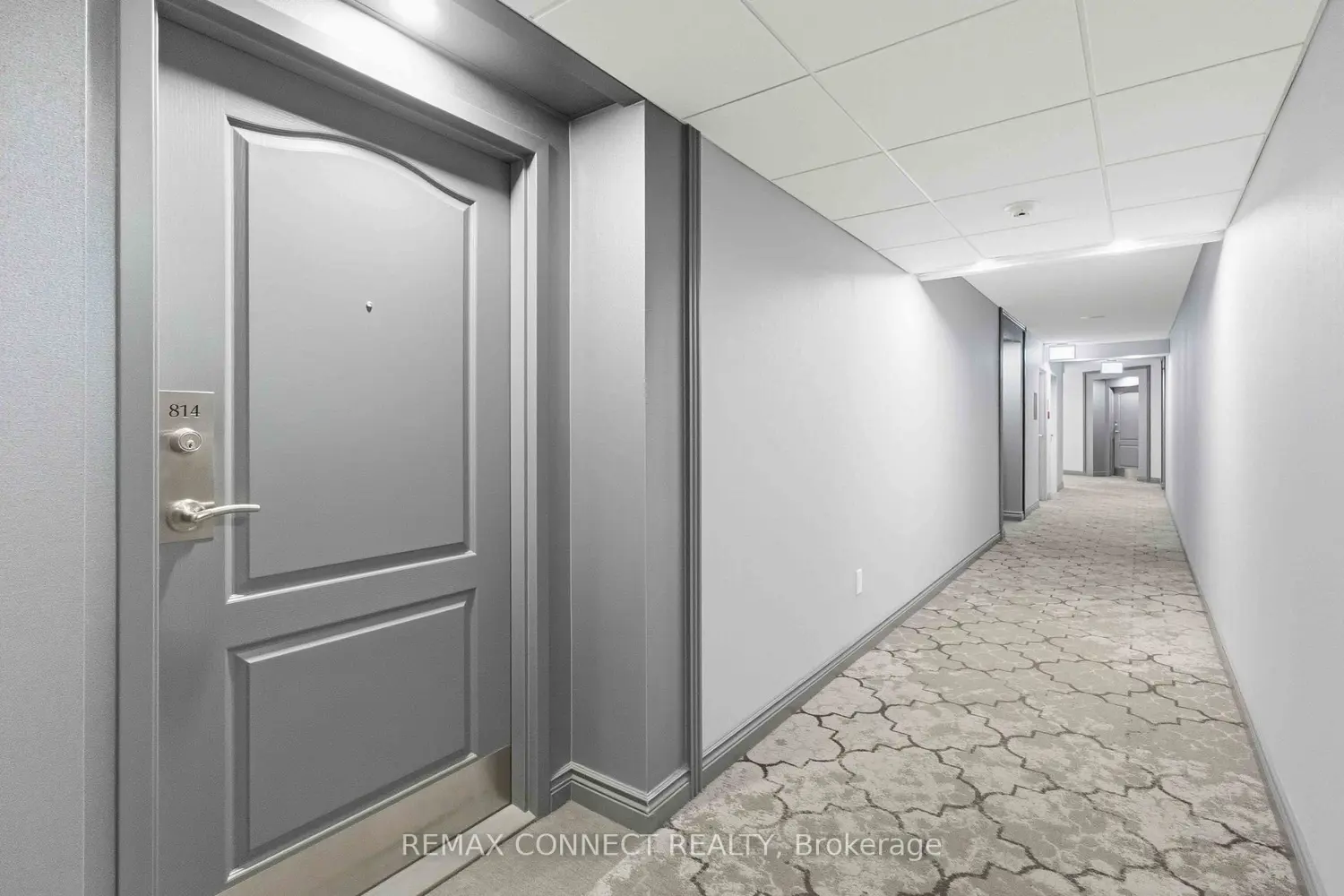 712 Rossland Road 814