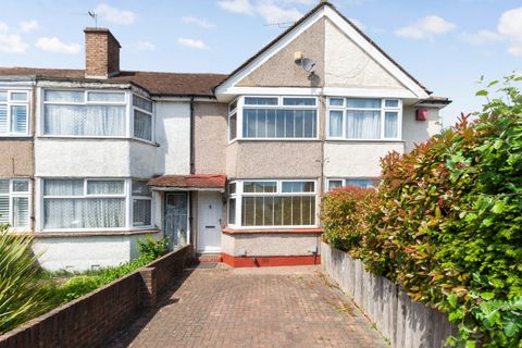 Sherwood Park Avenue, Sidcup DA15