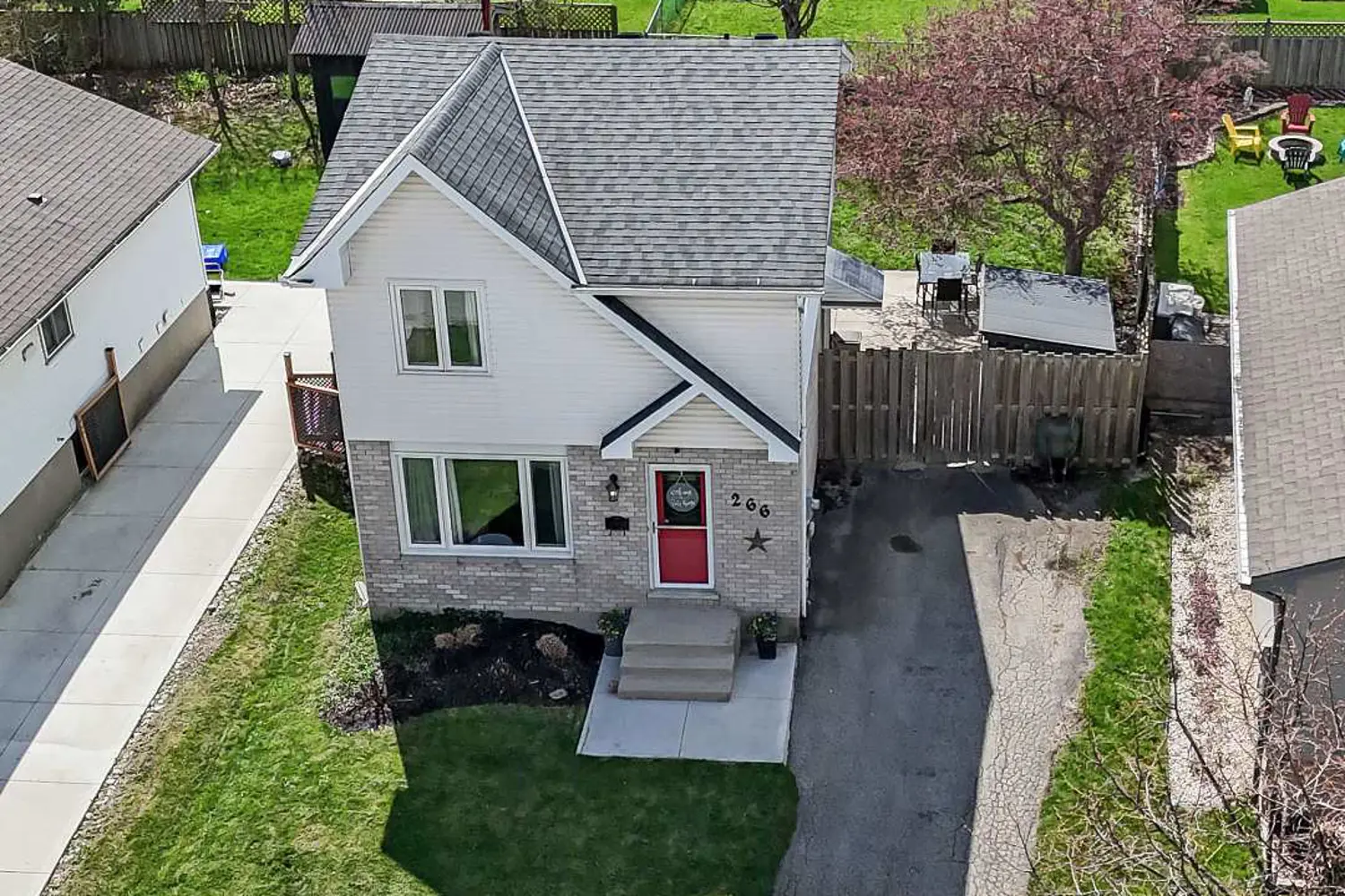 Additional image 12 of 266 Ardsley Crescent