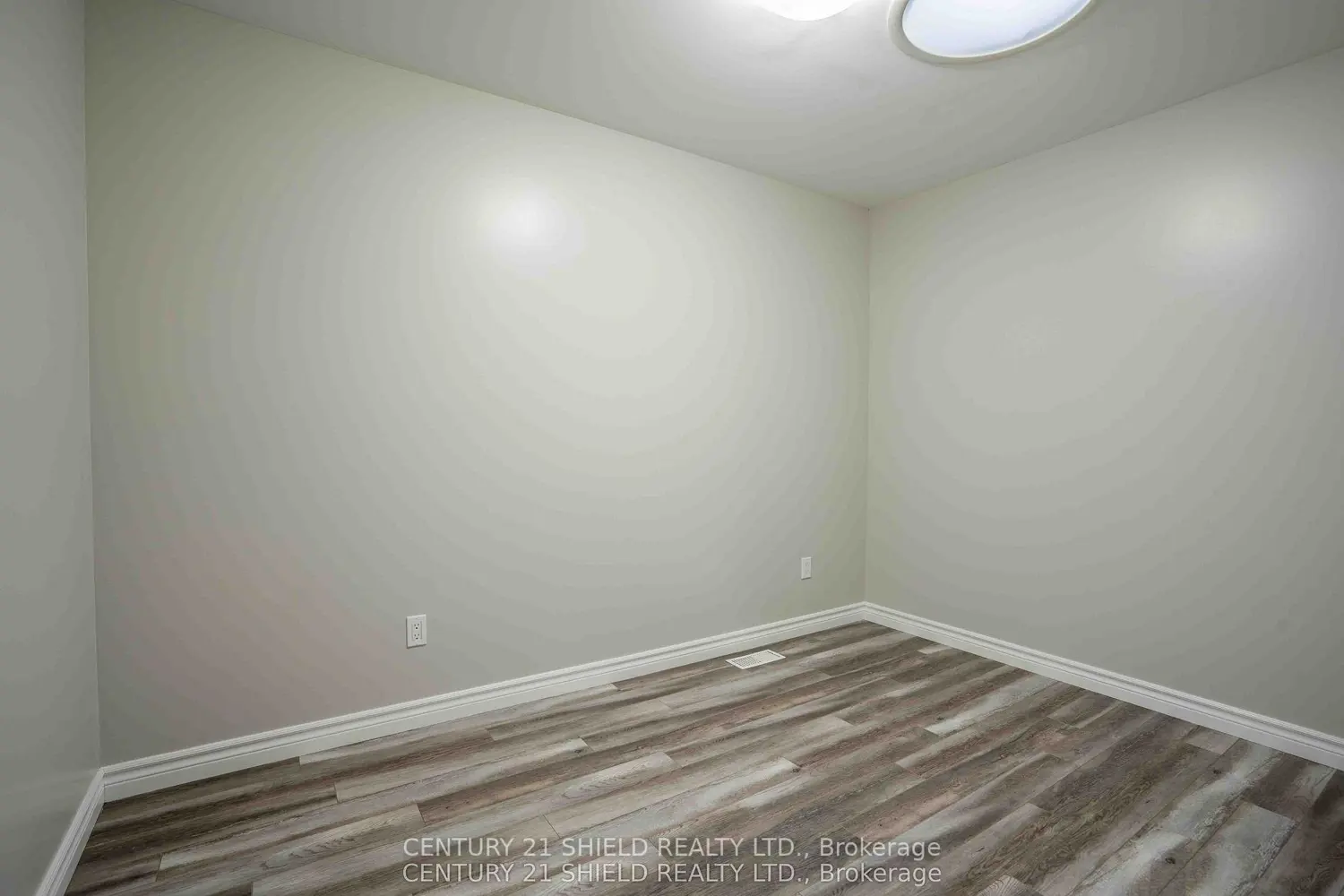 Additional image 18 of 223 Third Street