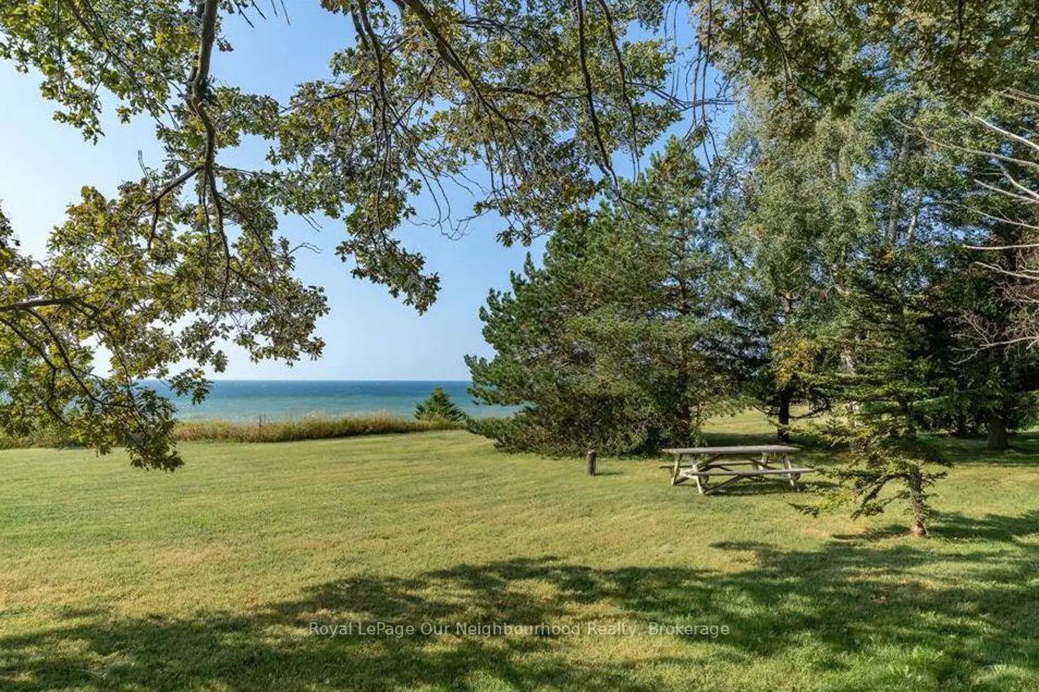 Additional image 9 of 3741 Lakeshore Road