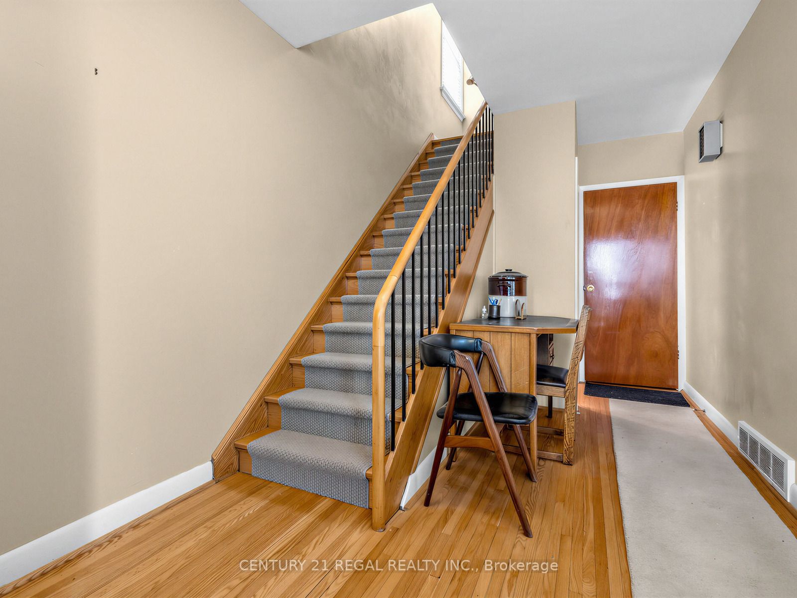 Additional image 4 of 1062 Glengrove Avenue, Toronto, ON, M6B 2K2