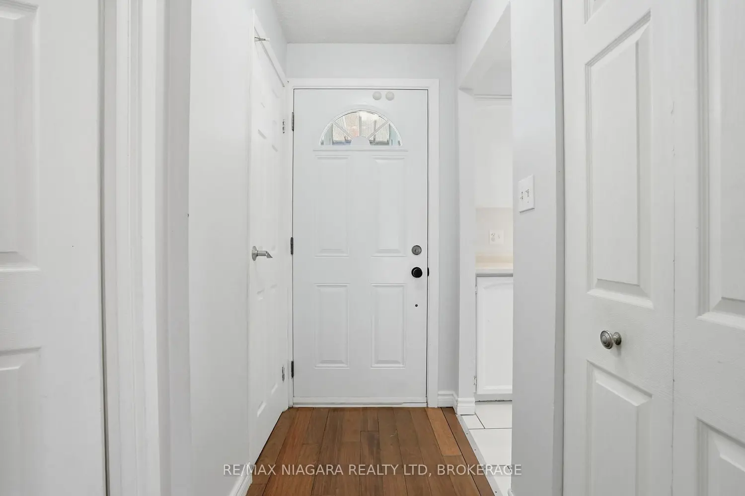 151 Linwell Road 64 photo 2