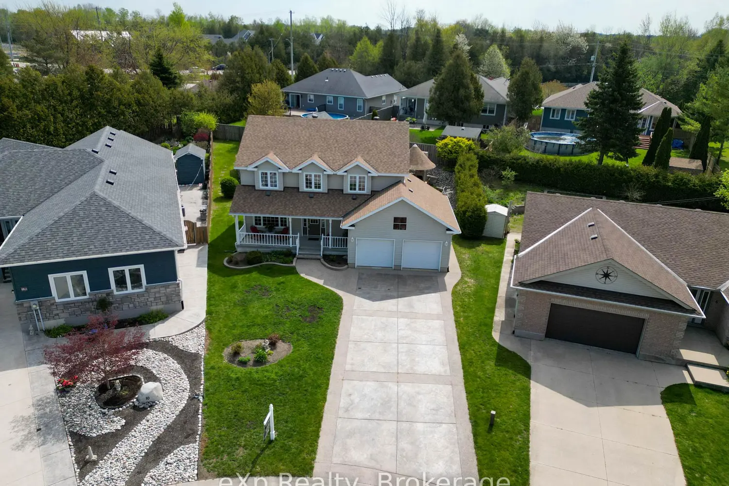 8 Sandpiper Court