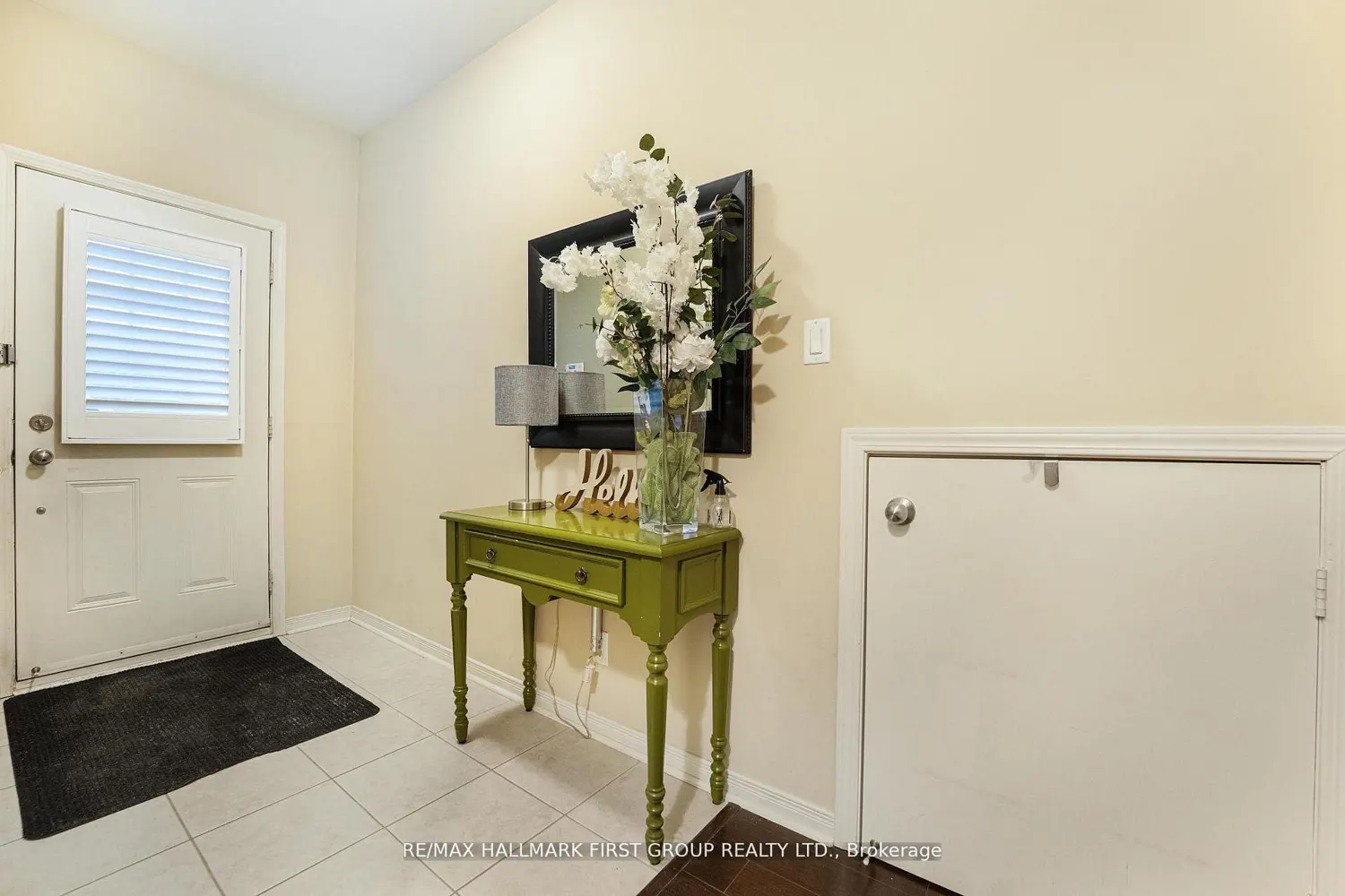 70 Lovegrove Lane photo 4