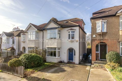 Malden Hill Gardens, New Malden KT3