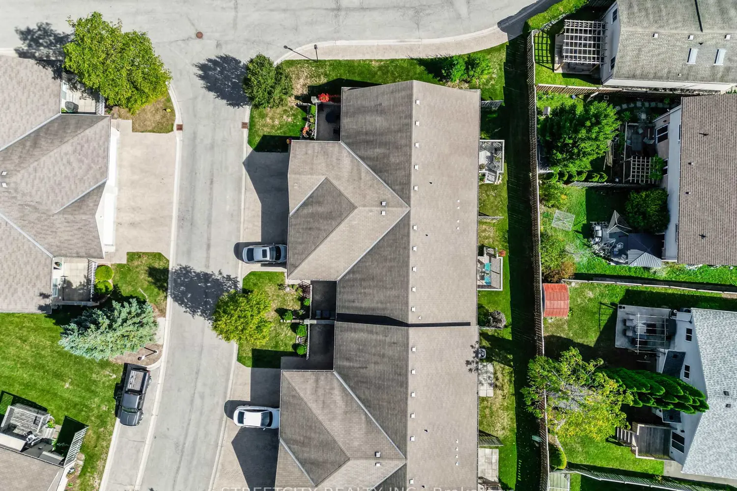 Additional image 12 of 861 Shelborne Street 34