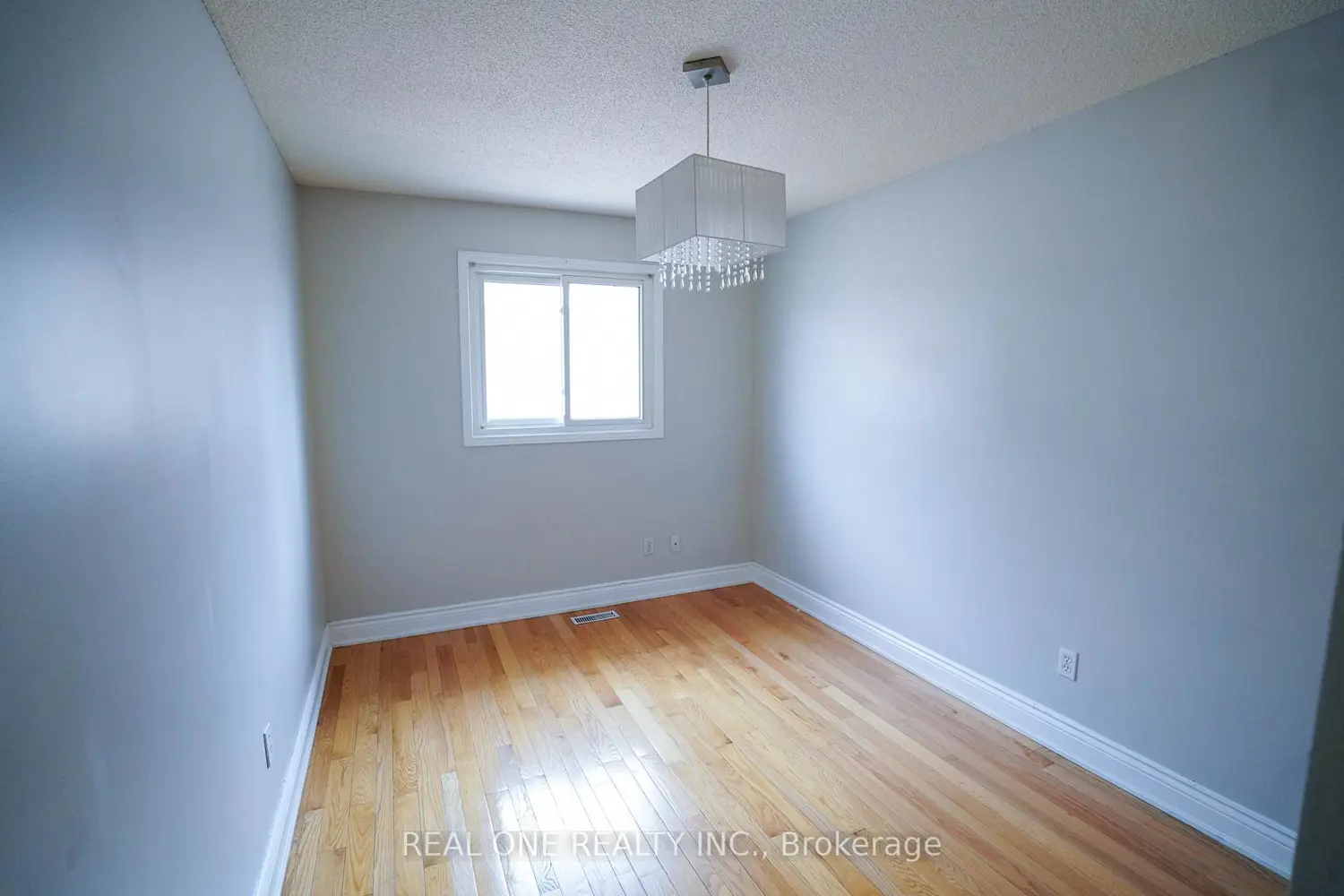 Additional image 8 of 476 Bud Gregory Boulevard