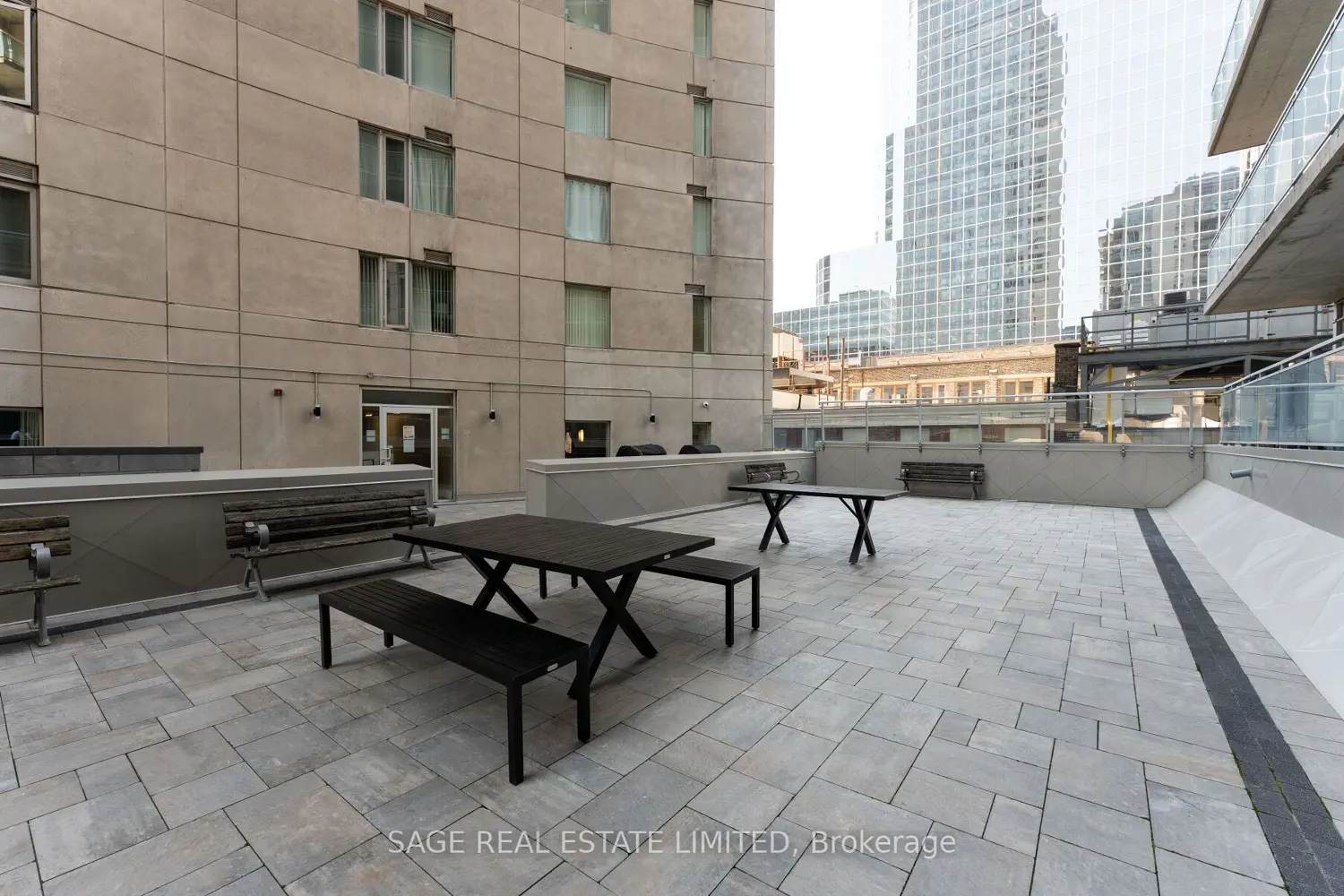 Additional image 15 of 200 Victoria Street 1507