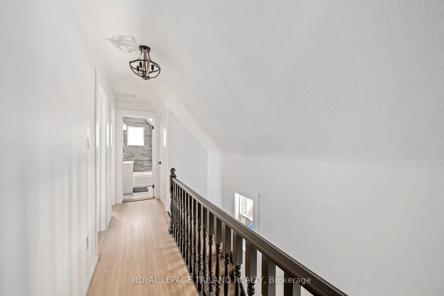 Additional image 13 of 549 Quebec Street