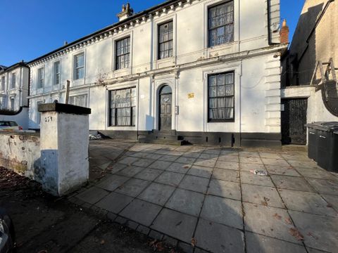 Monument Road, Birmingham B16, Studio to rent