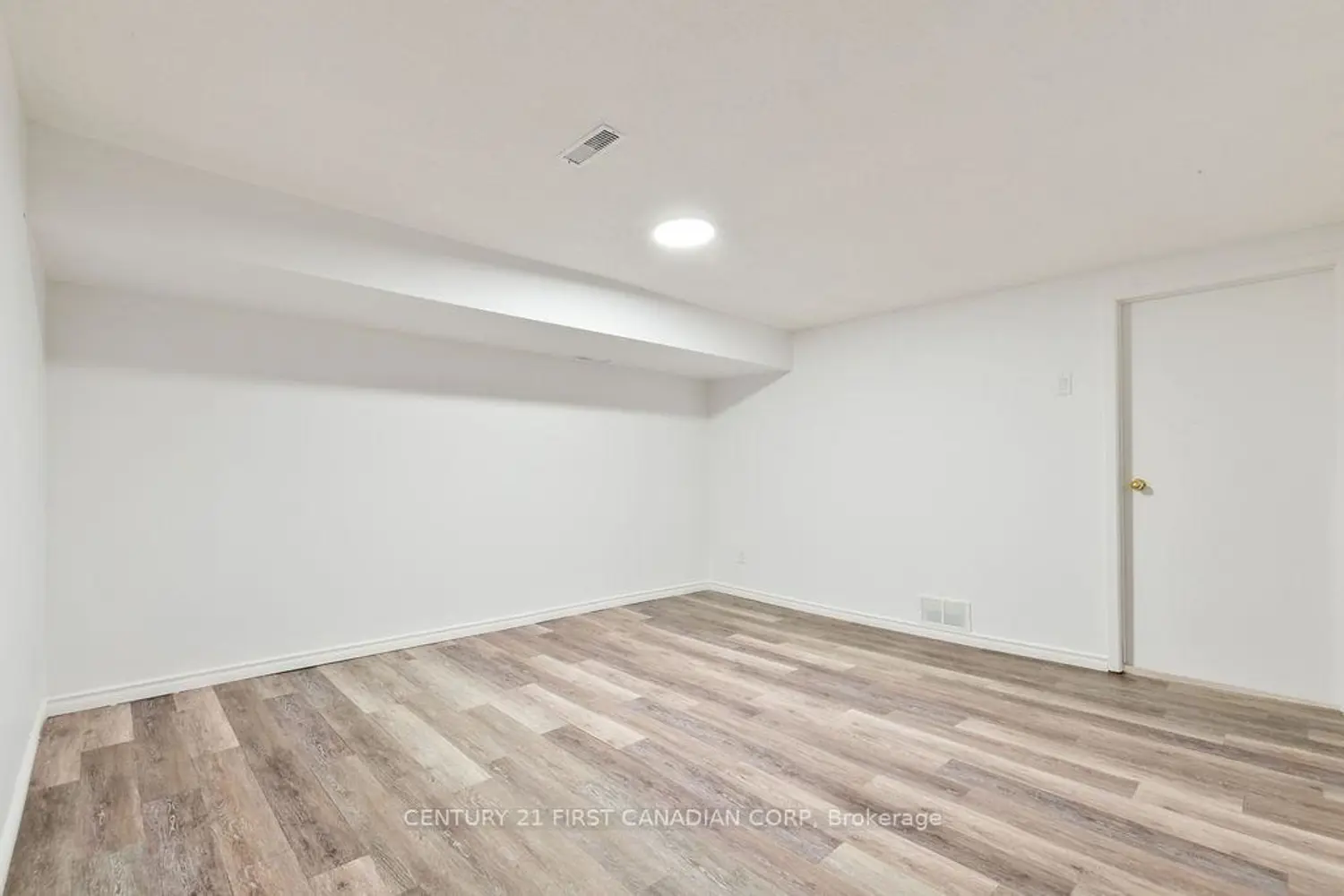 Additional image 12 of 45 Gatewood Place 27