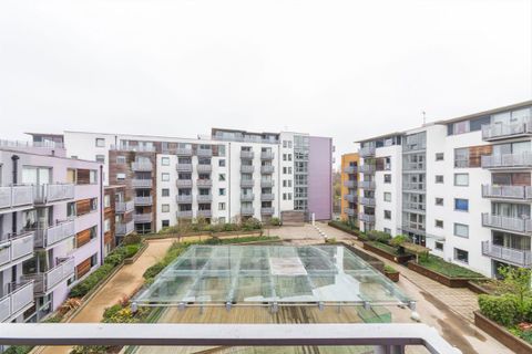 Deals Gateway, Lewisham SE13