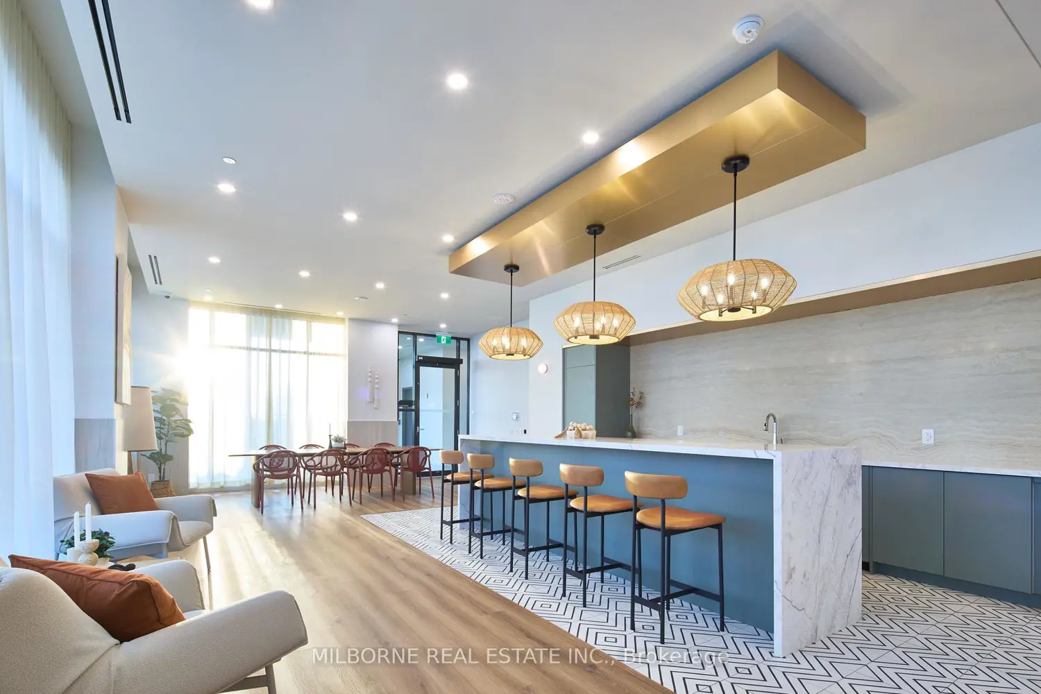 Additional image 15 of 1660 Bloor Street 1002