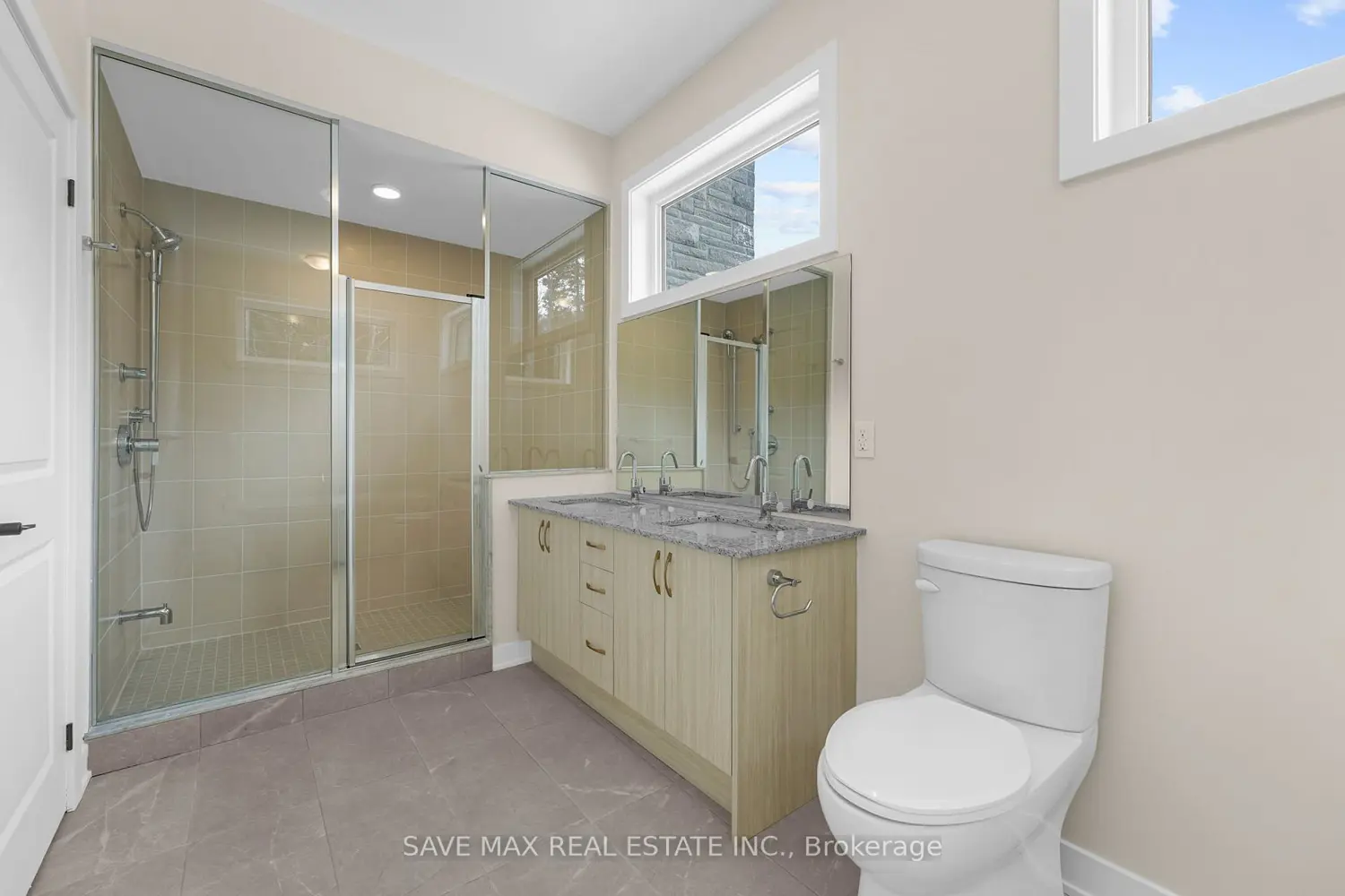Additional image 15 of 1007 Kingsridge Court