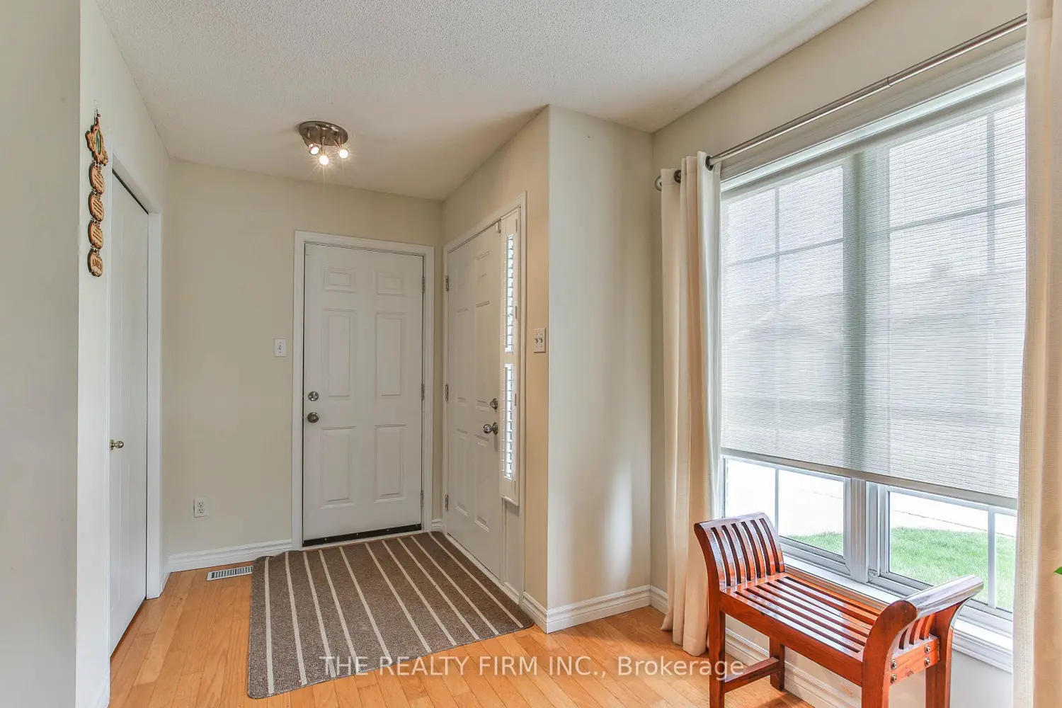 Additional image 3 of 100 Stroud Crescent 11
