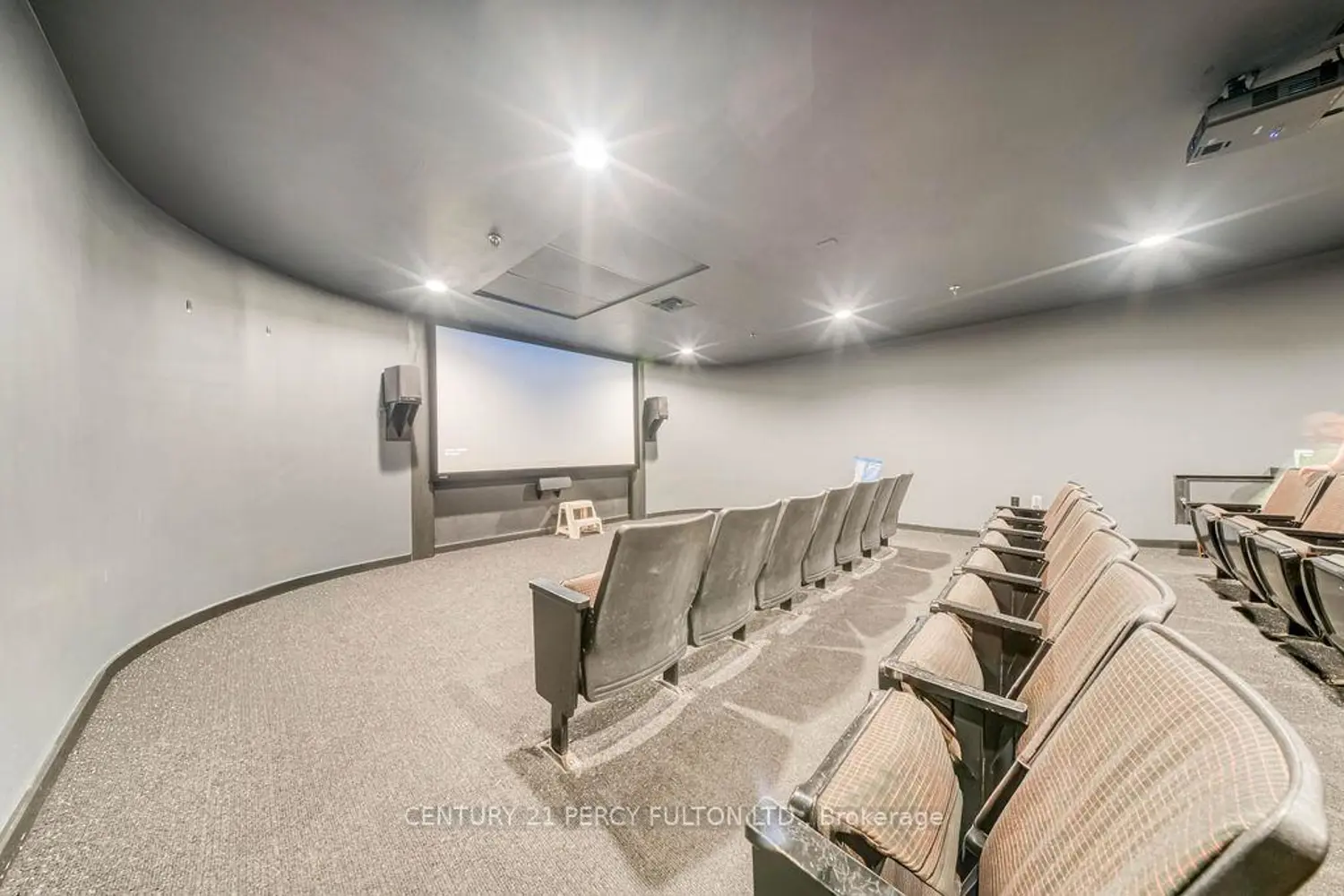 Additional image 15 of 725 King Street 1201