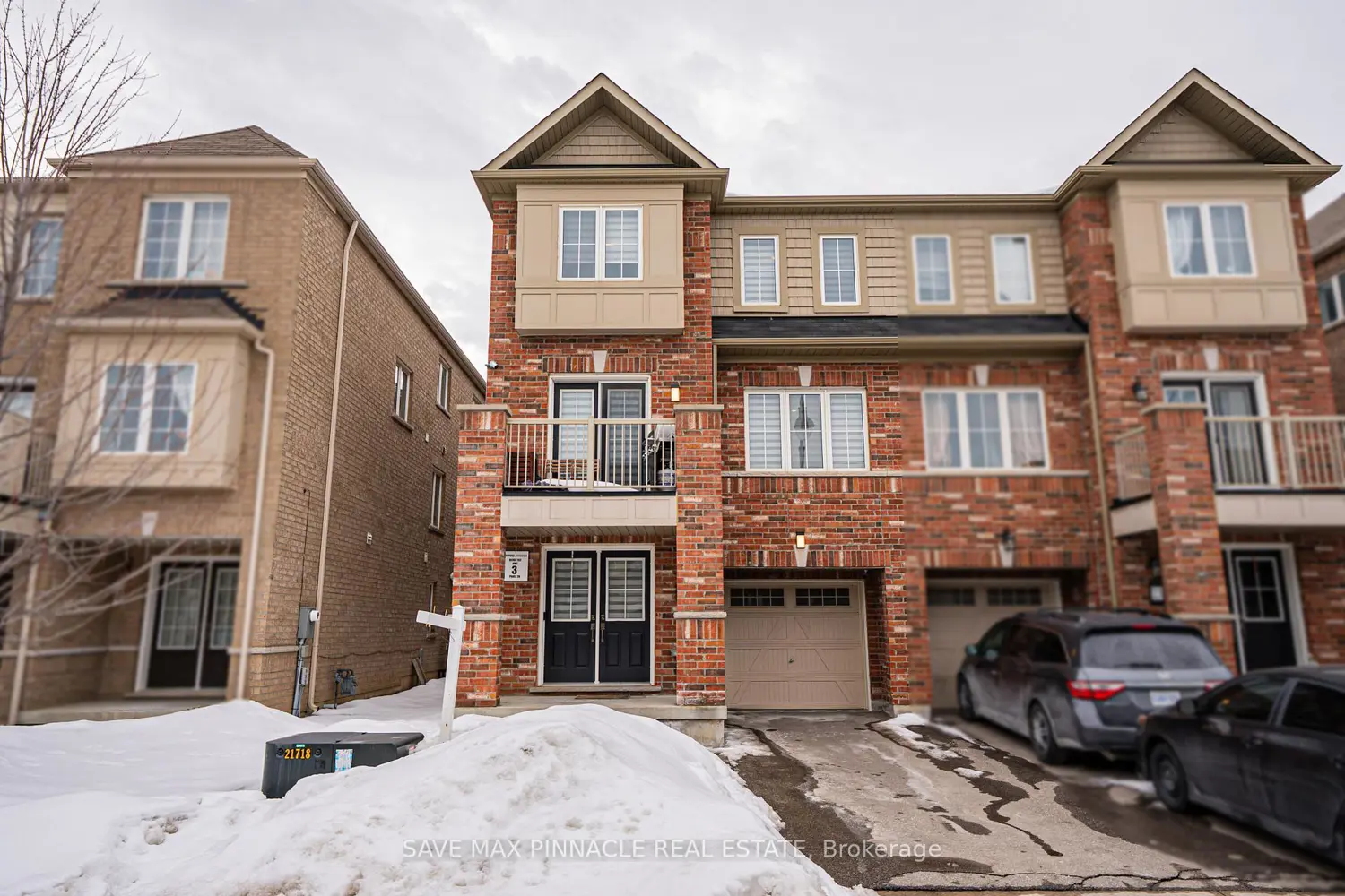 25 Golden Springs Drive