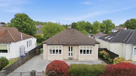 Ferguston Road, Bearsden, Glasgow G61
