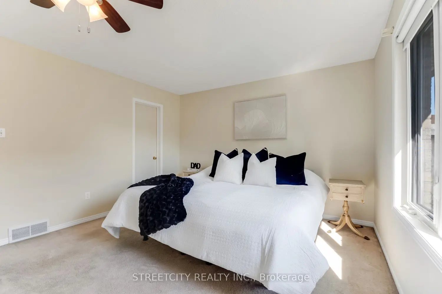 Additional image 11 of 861 Shelborne Street 34